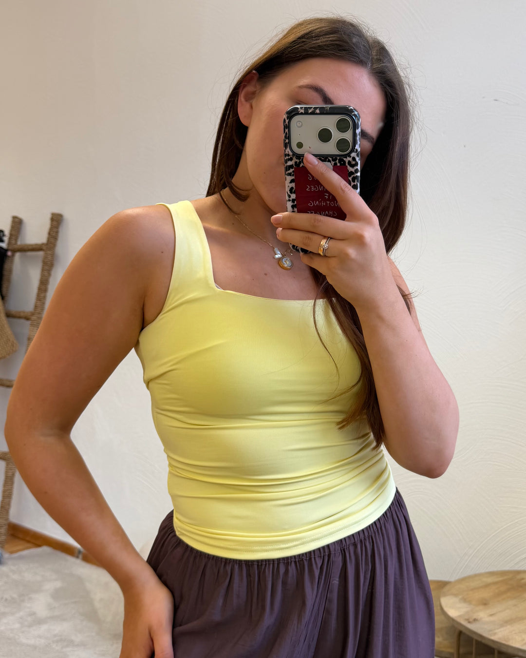Square Neck Top – Trägertop mit eckigem Ausschnitt