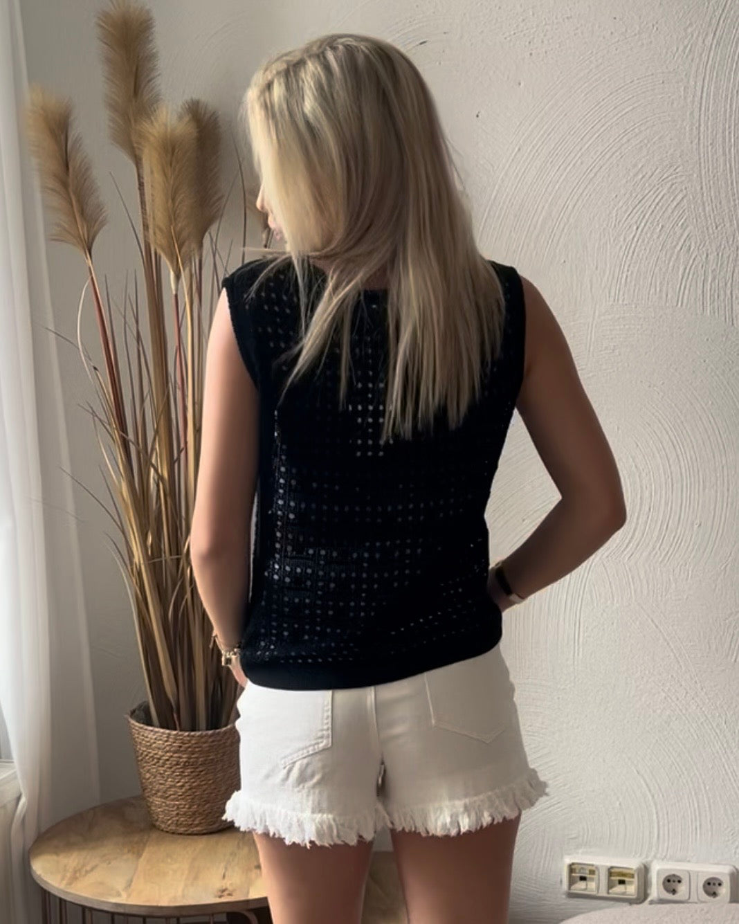 Schwarzes Häkel-Top