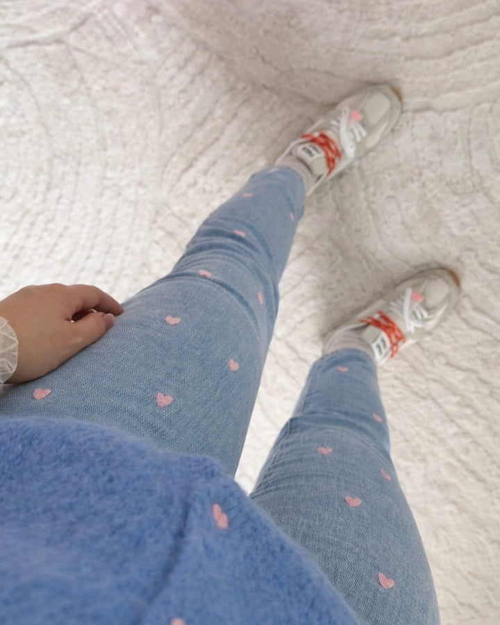 HEARTS - Mom Fit Jeans