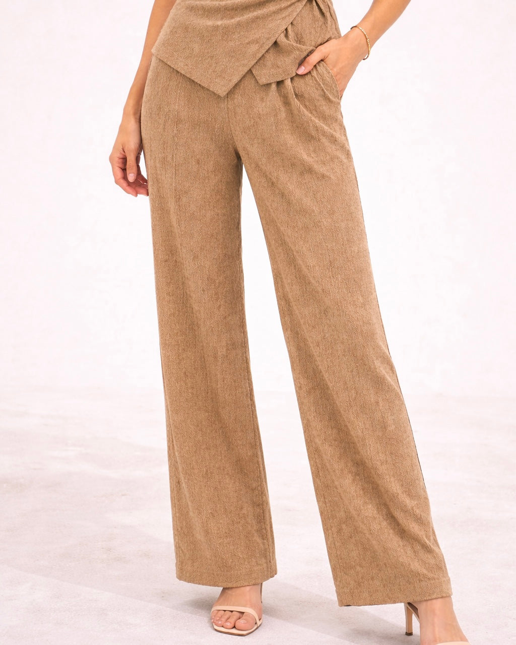 Wide-Leg-Hose Wellenstruktur