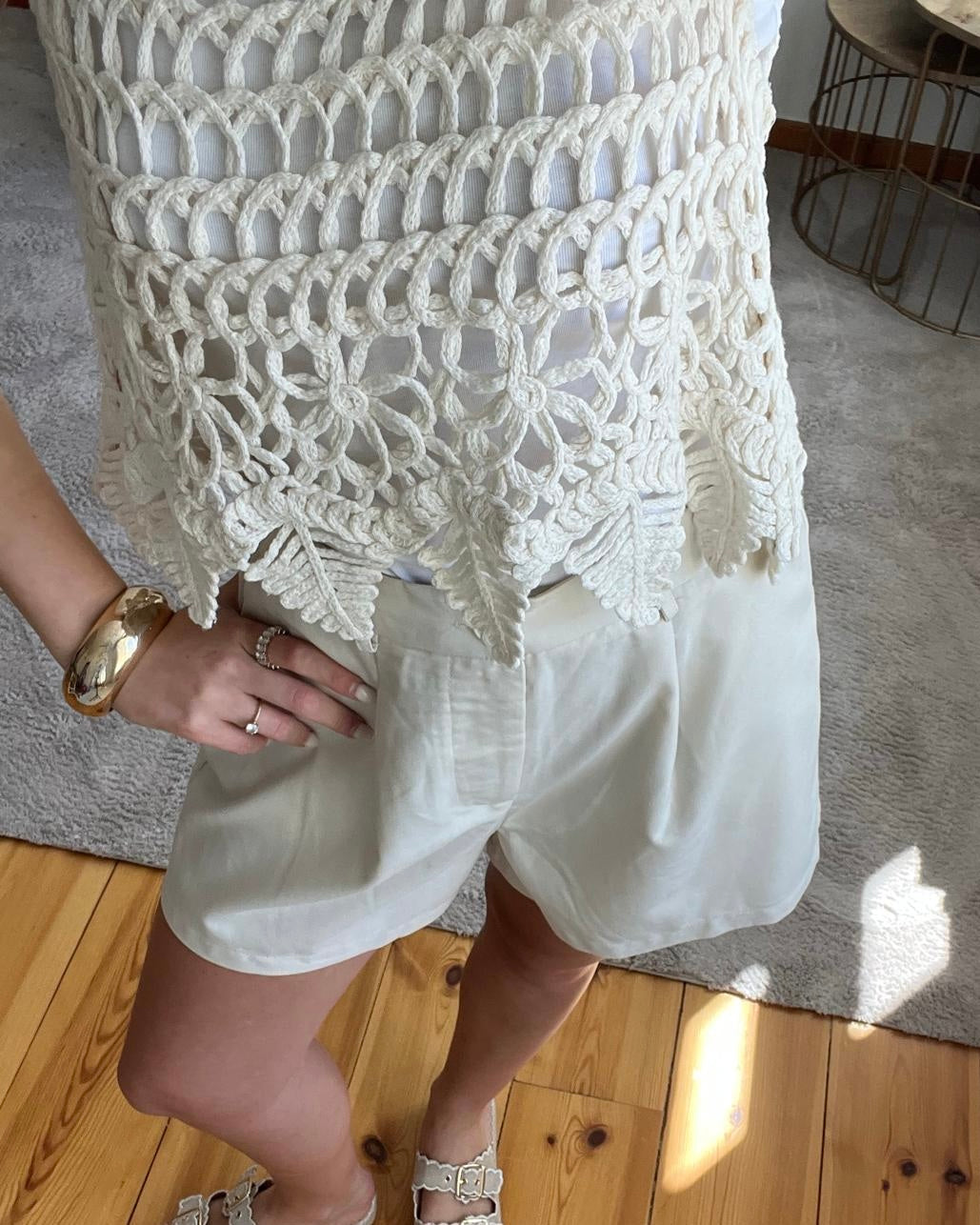 Crochet Top Creme — Blumenmuster