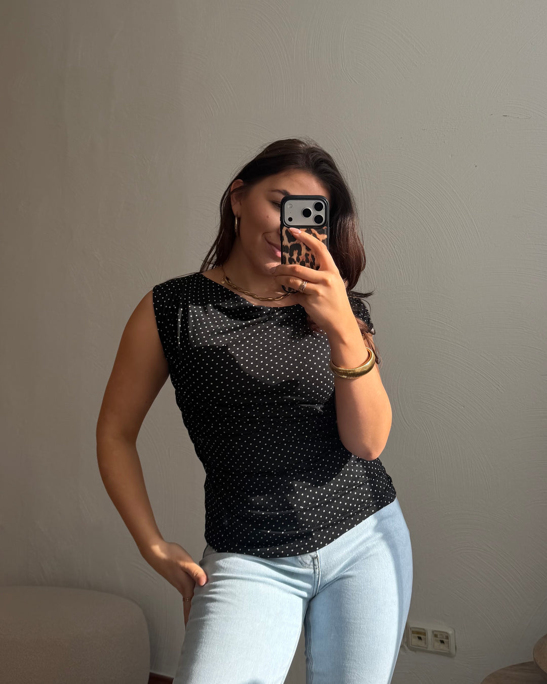Top mit Offshoulder Ausschnitt