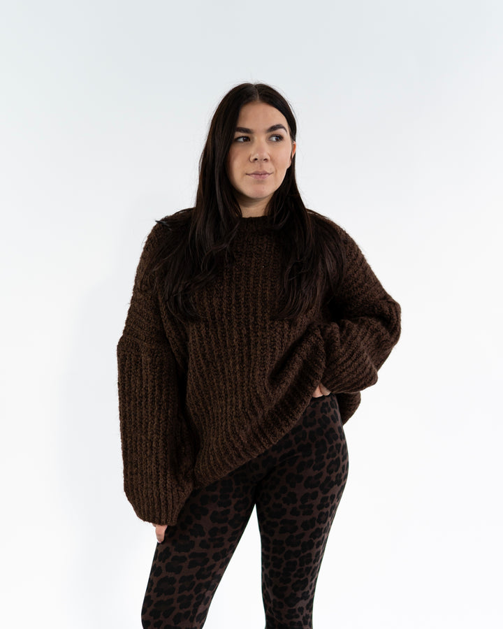 BASIC FIT - Oversized Pullover