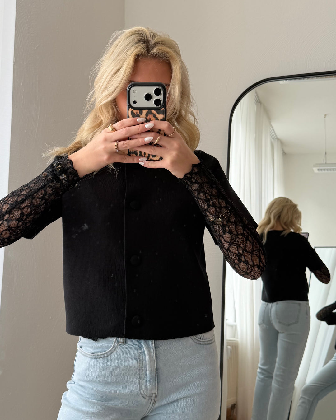 LACE DREAM - Spitzen-Longsleeve