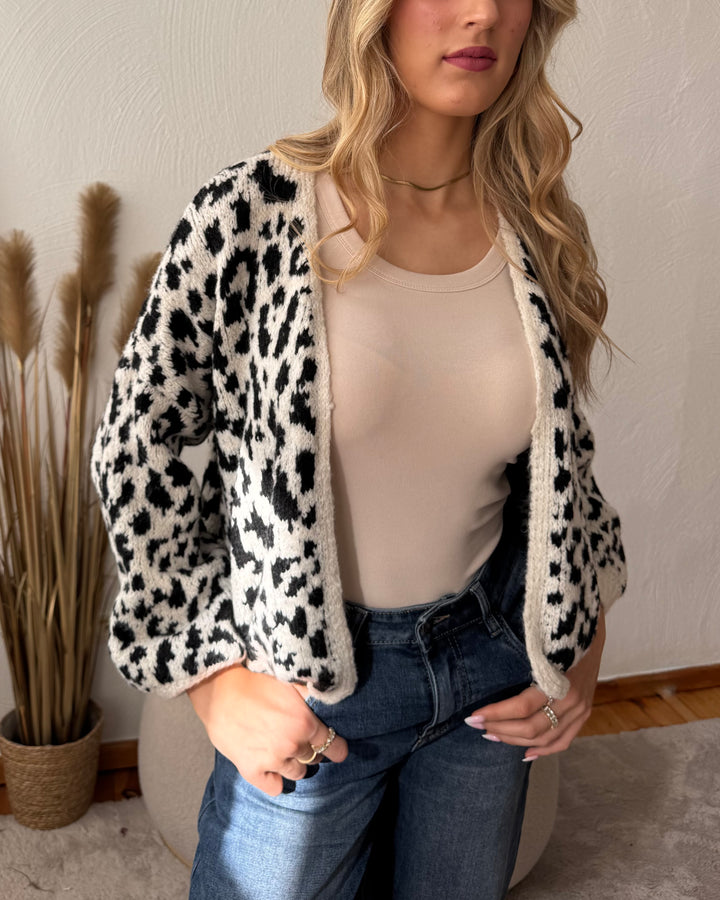 LIA - Cardigan