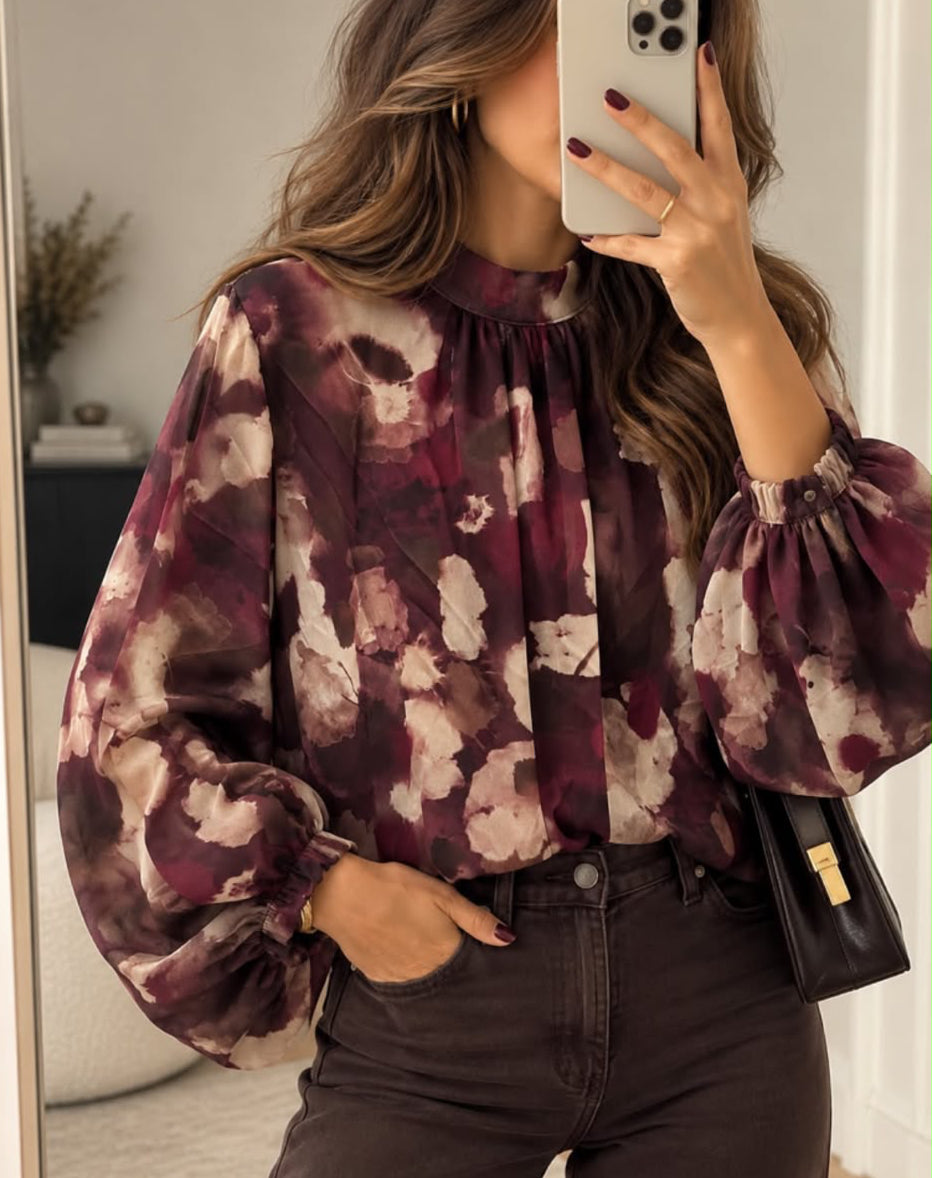Chiffon-Bluse mit Stehkragen und Ballonärmeln