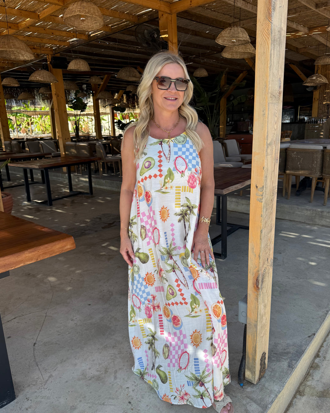 Tropical Maxi Dress – Perlen-Träger