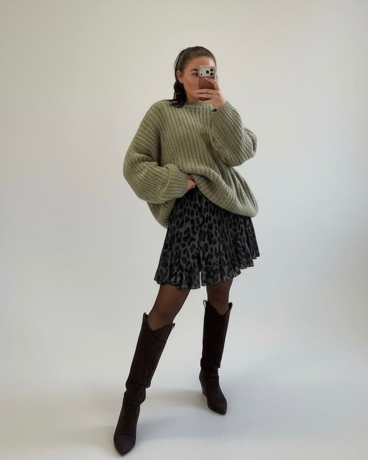 BASIC FIT - Oversized Pullover