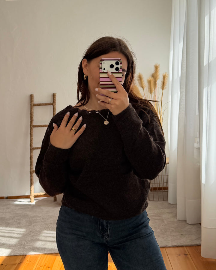 Strickpullover mit Punkte-Schleife