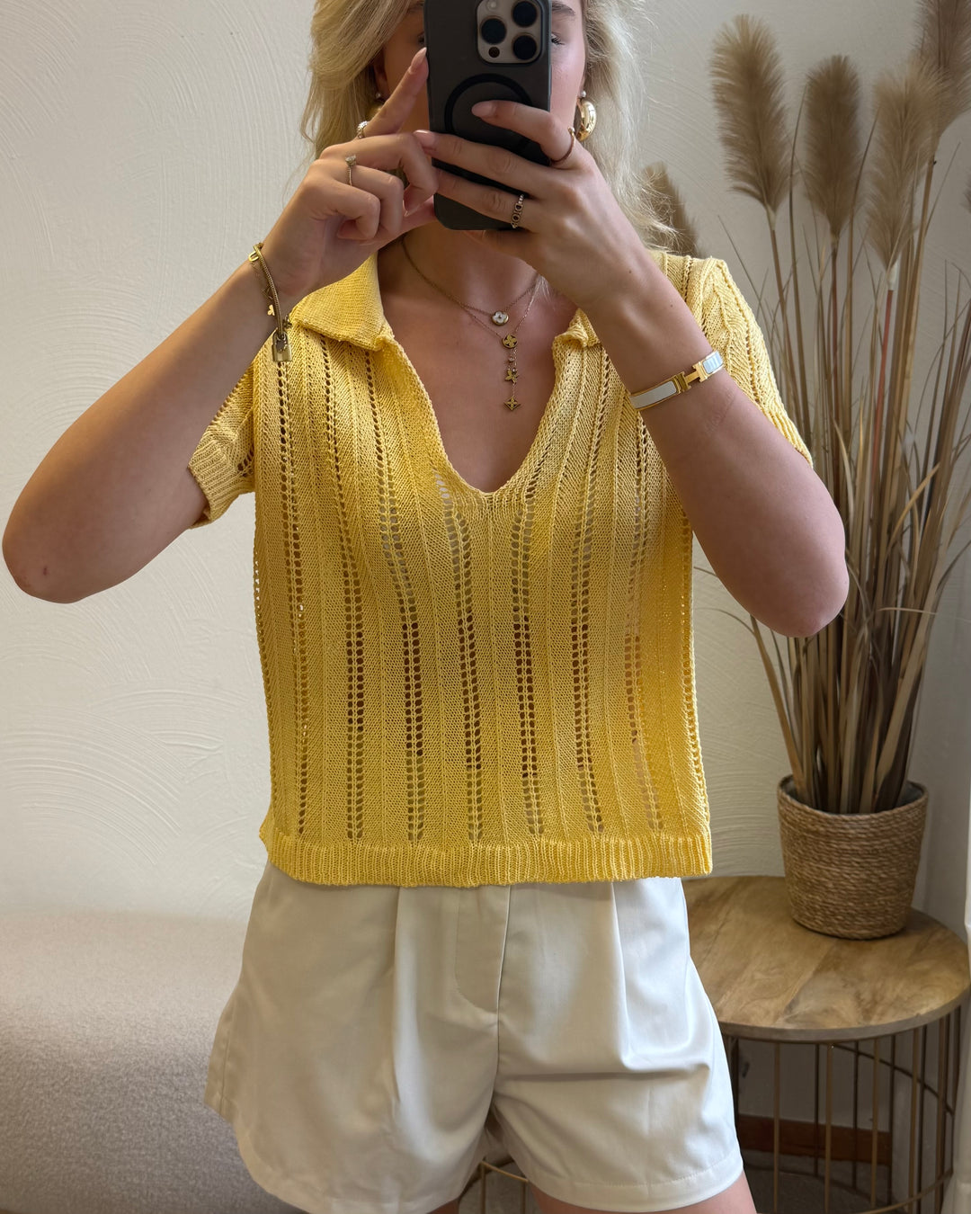 Strickshirt Gelb – Lochstrick Polo-Kragen