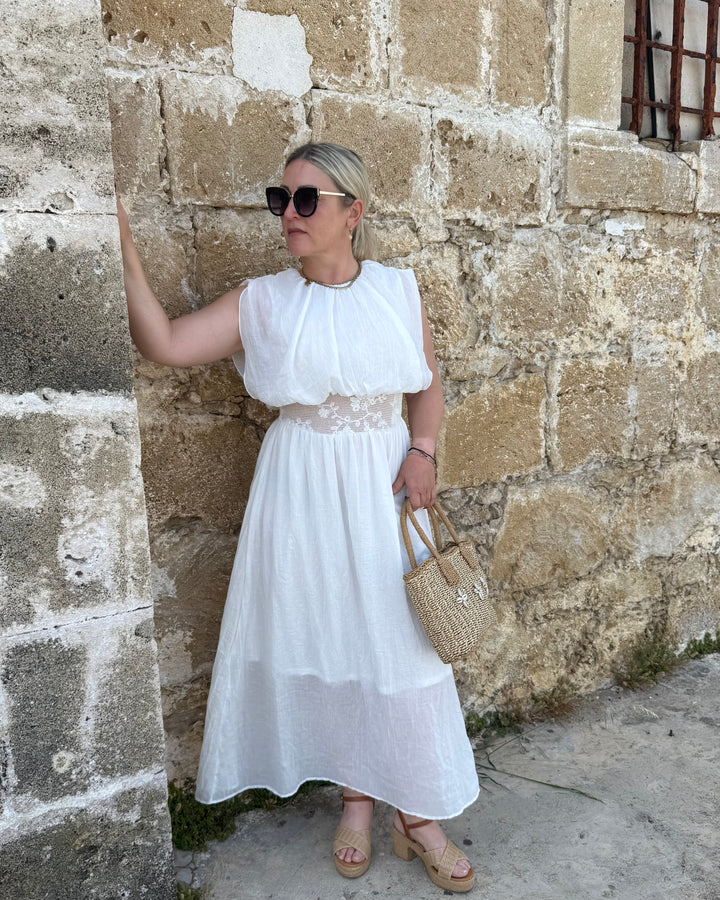 Maxikleid mit Spitzendetail