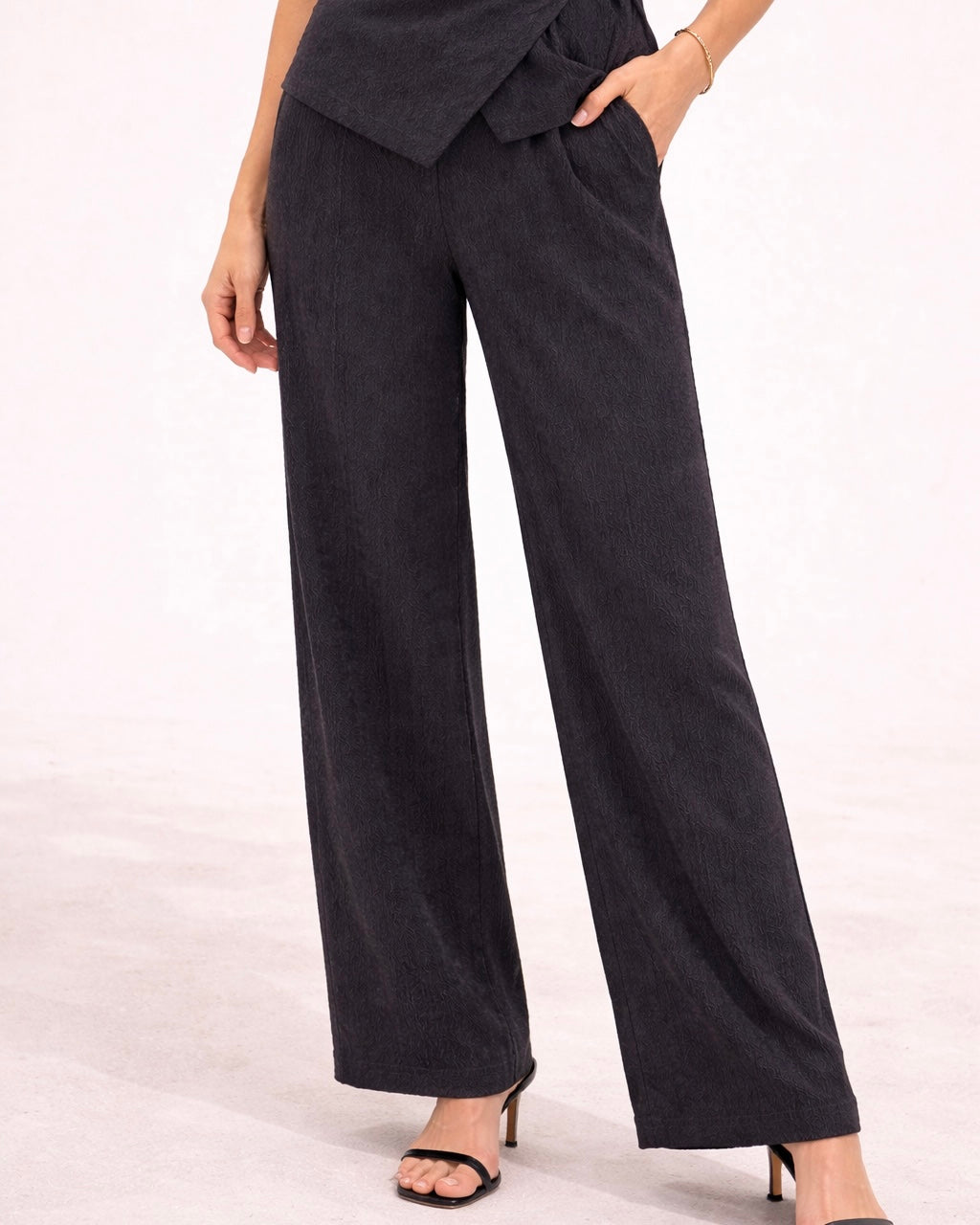 Wide-Leg-Hose Wellenstruktur