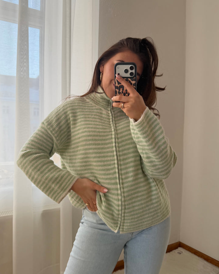 ZIP Cardigan