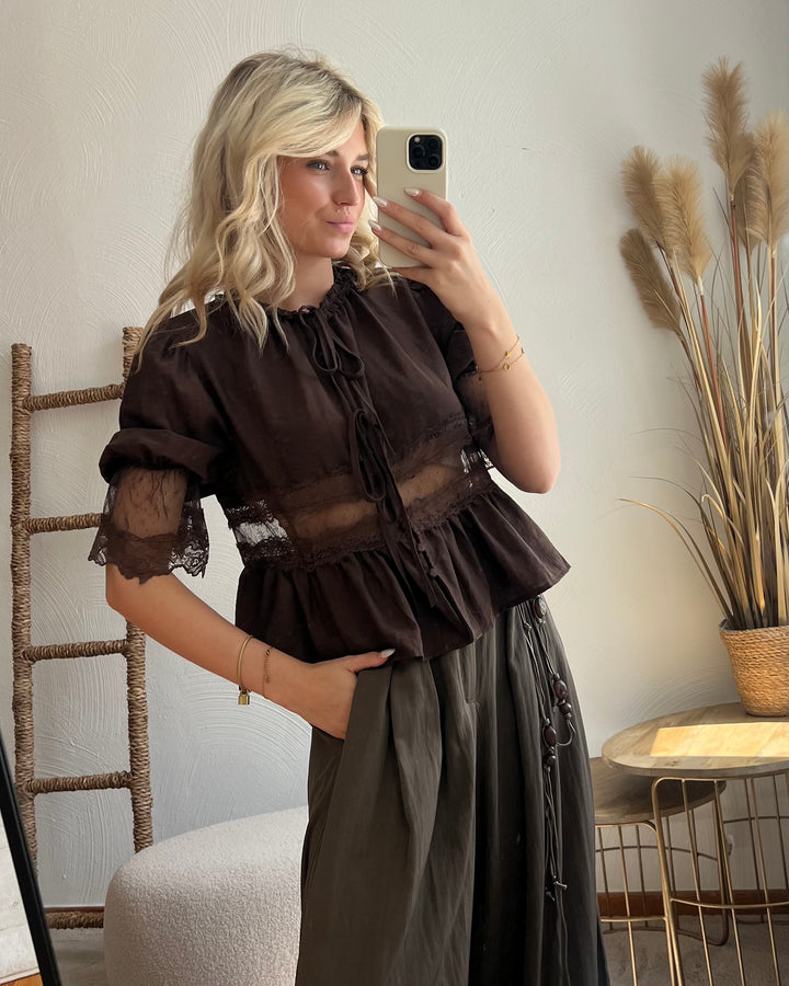 Spitzen-Taillenbluse mit Bindeband