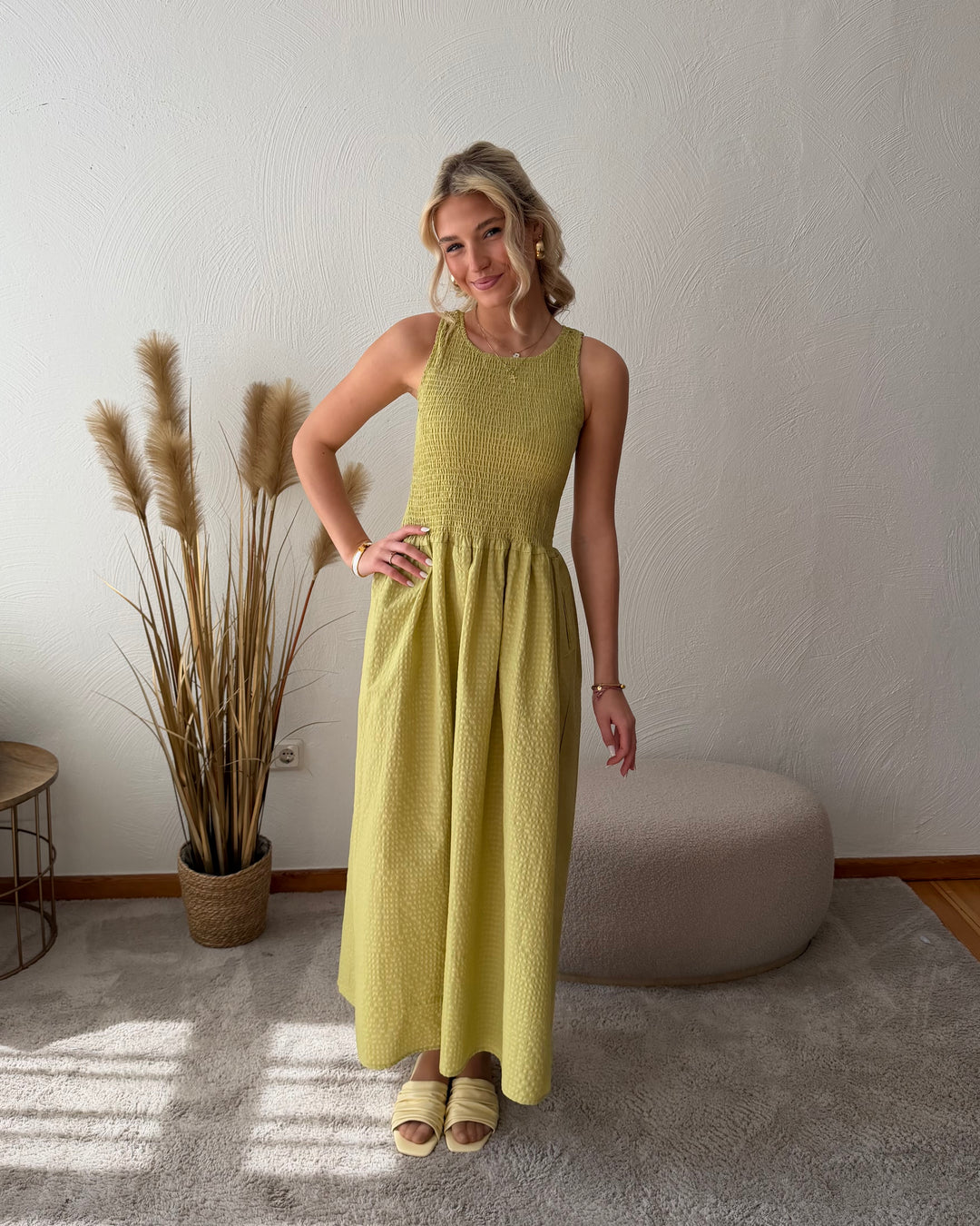 Smocked Maxi-Kleid Lime