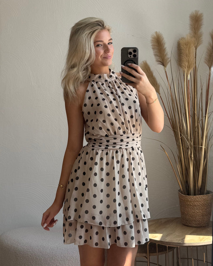 Punkte-Midikleid mit Rüschensaum