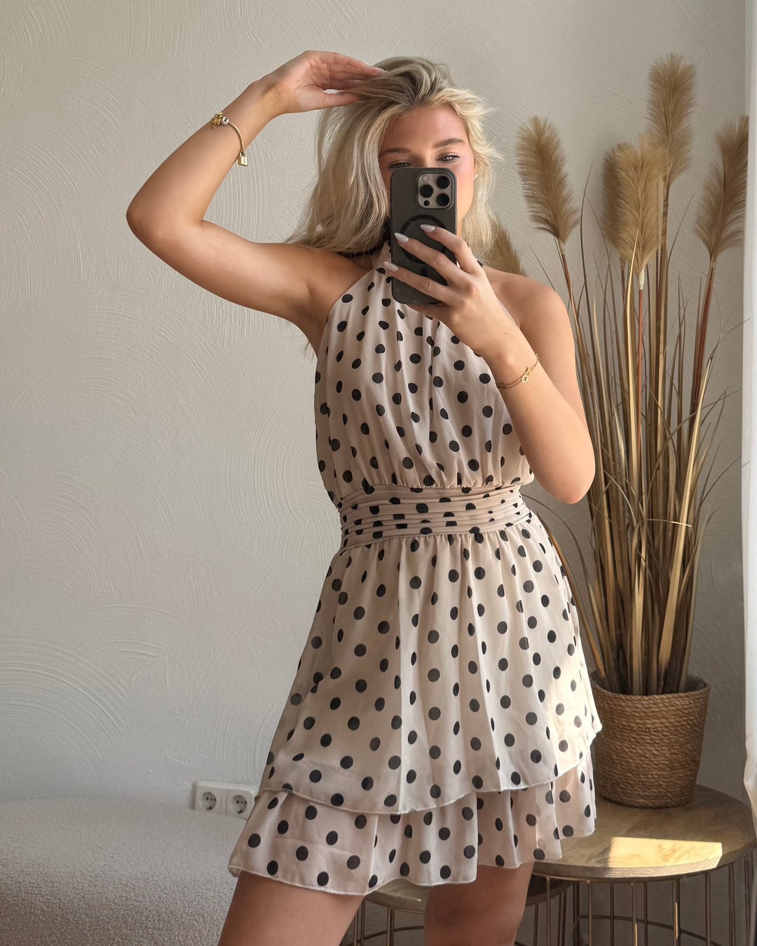 Punkte-Midikleid mit Rüschensaum