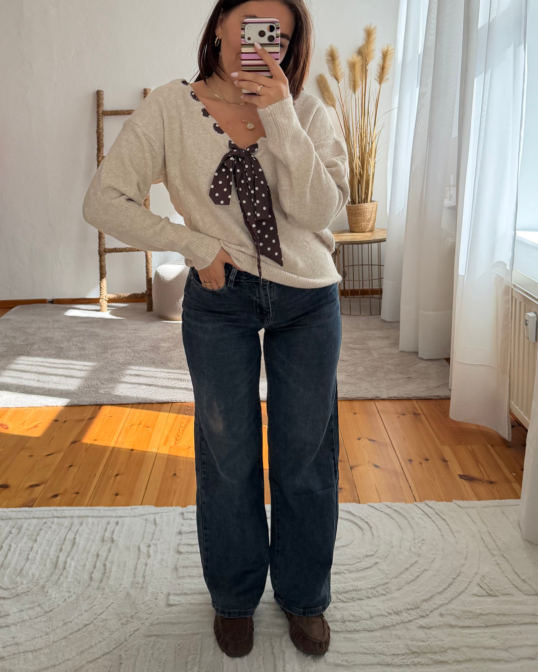 Mid Waist Wide Leg Jeans