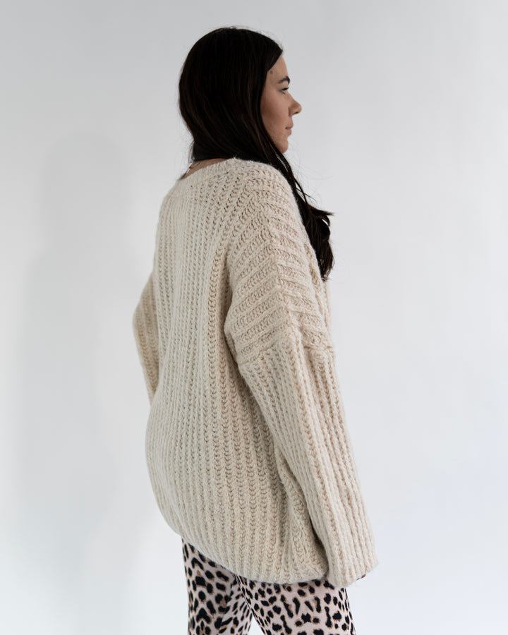 BASIC FIT - Oversized Pullover