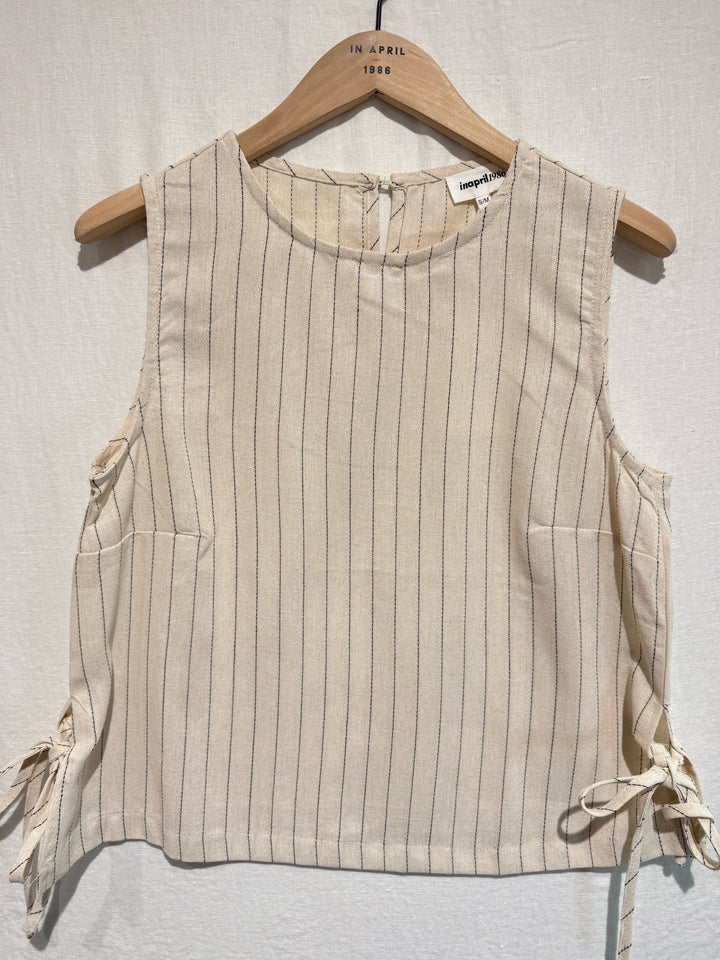 Top – gestreift mit Schleifen-Detail