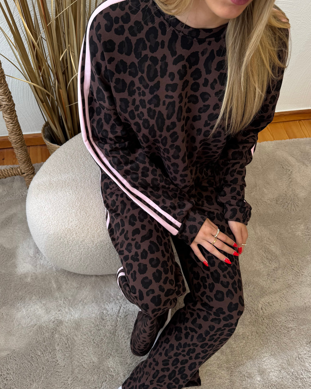 LEO STRIPES - Sweater