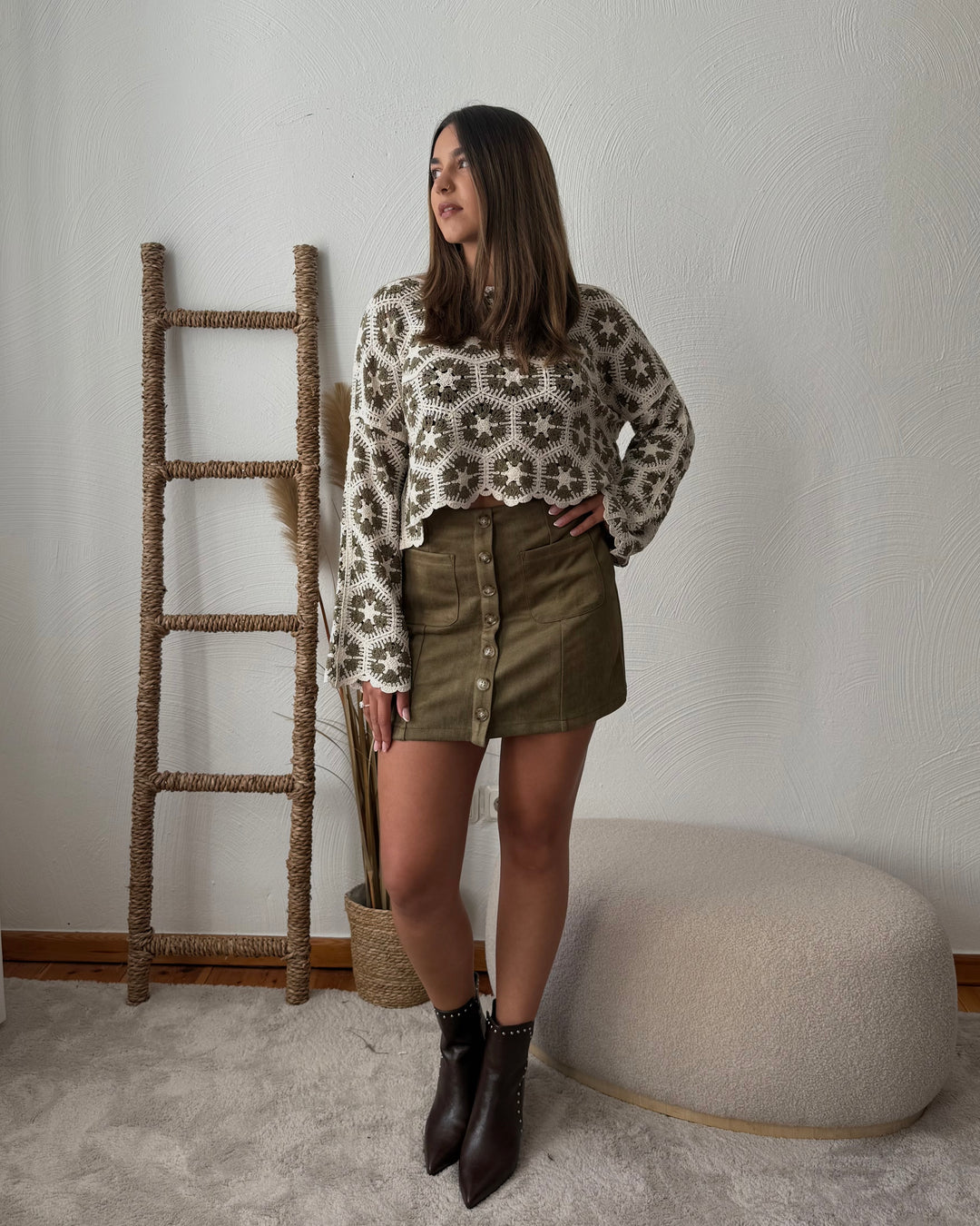 LU - Crochet Sweater