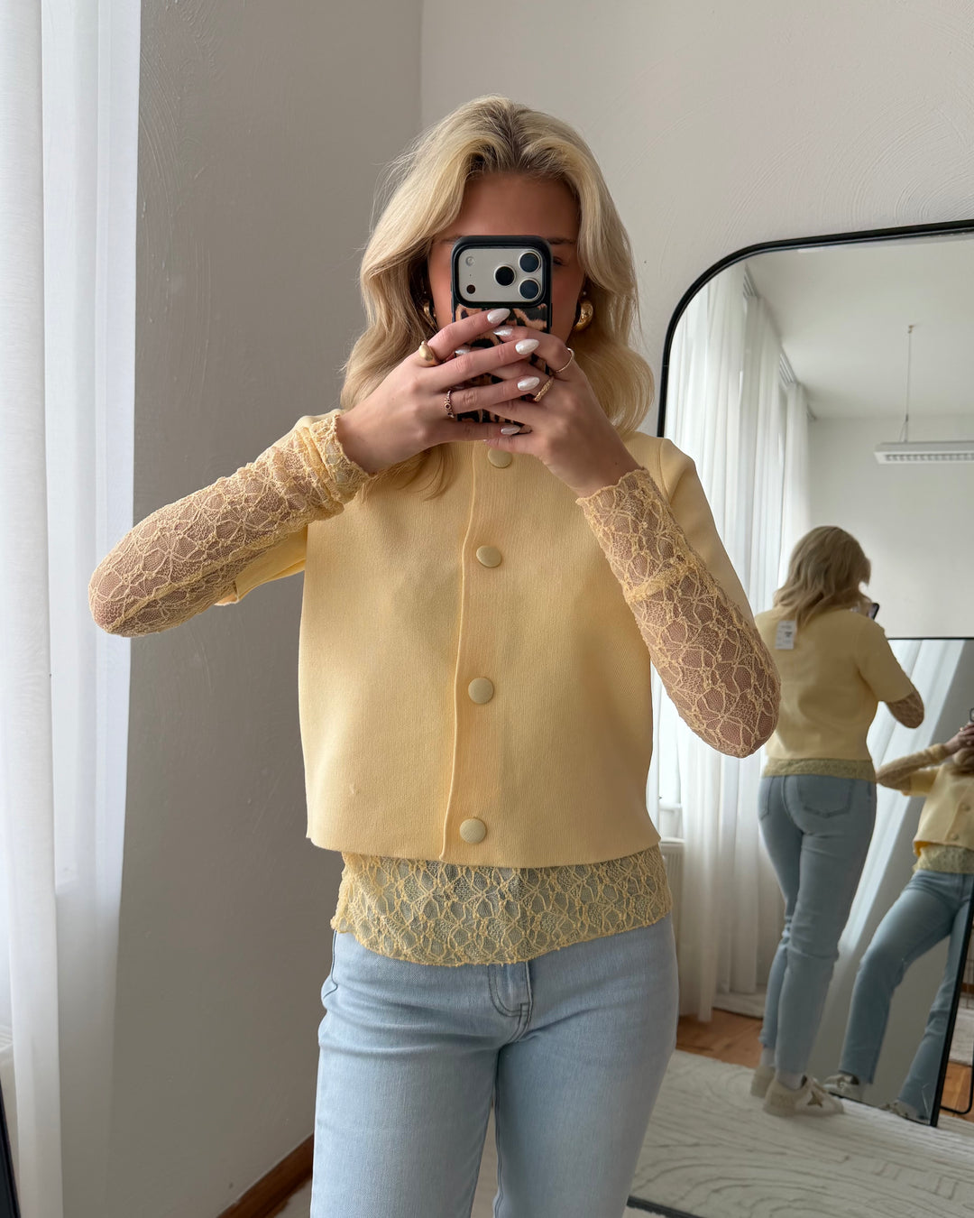 LACE DREAM - Spitzen-Longsleeve